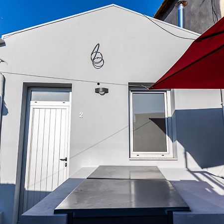House On A Rustic Island At Campanha Trainstation Apartment Porto Exterior foto